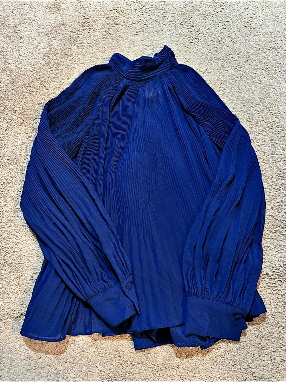 Banana Republic Pleated Volume-Sleeve Blouse Pleated Long Sleeve Blouse in Blue